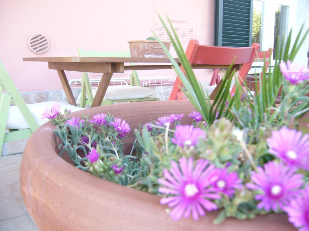 Appartamenti Ca'Melia Sarzana Rom bilde