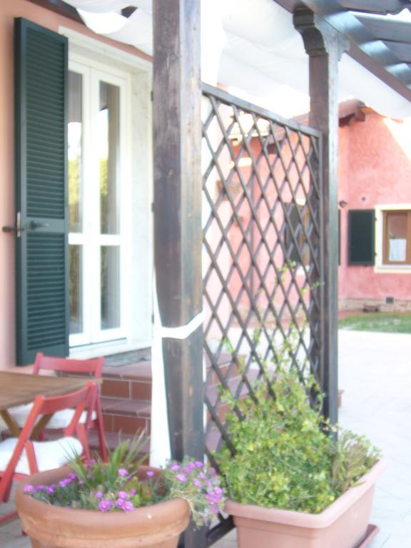 Appartamenti Ca'Melia Sarzana Rom bilde