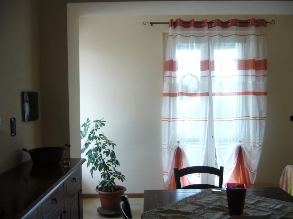 Appartamenti Ca'Melia Sarzana Rom bilde